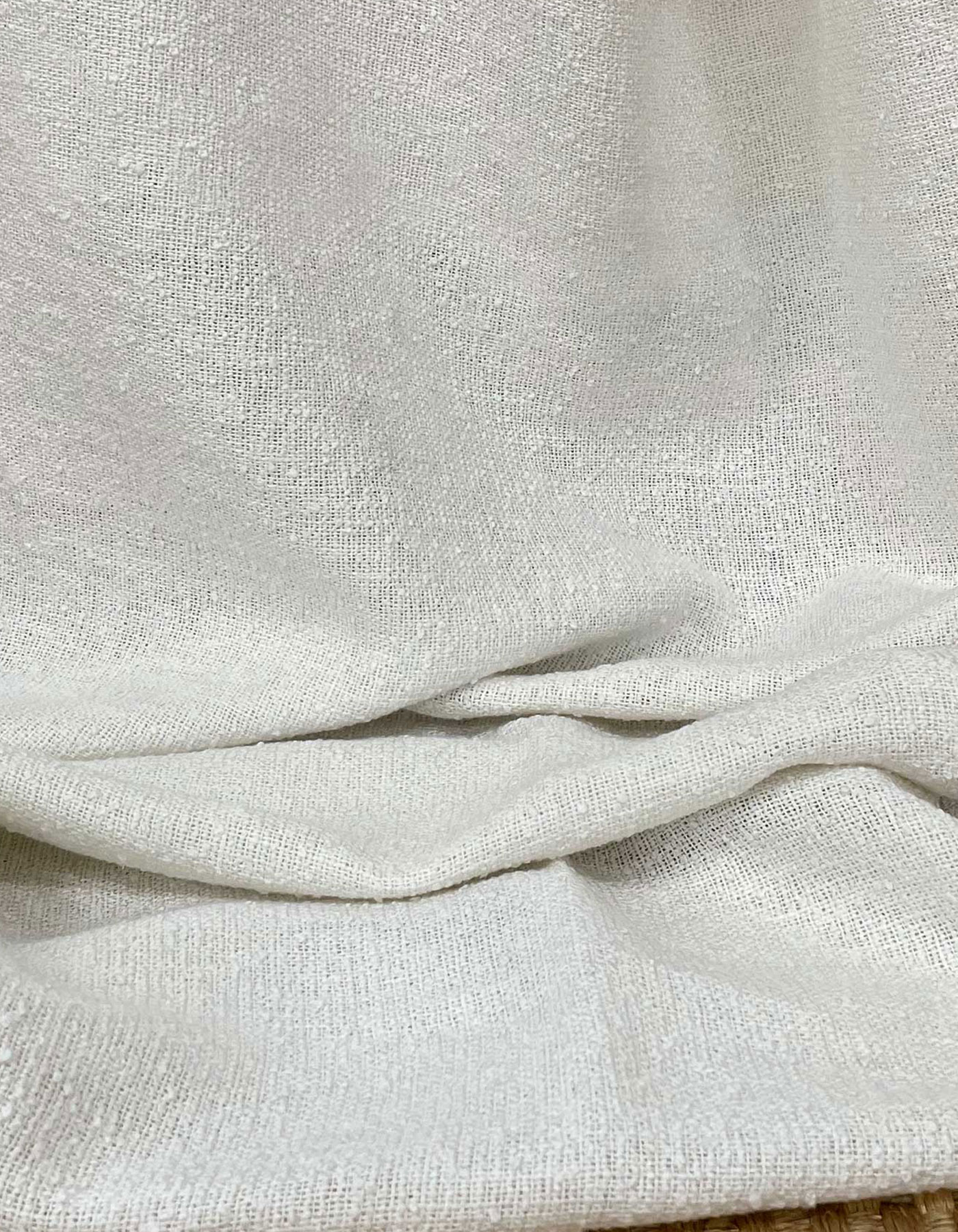 GDT-5747-001 tela cortina lino gorbea nata marco polo liso texturas decoración gastón y daniela ambiente