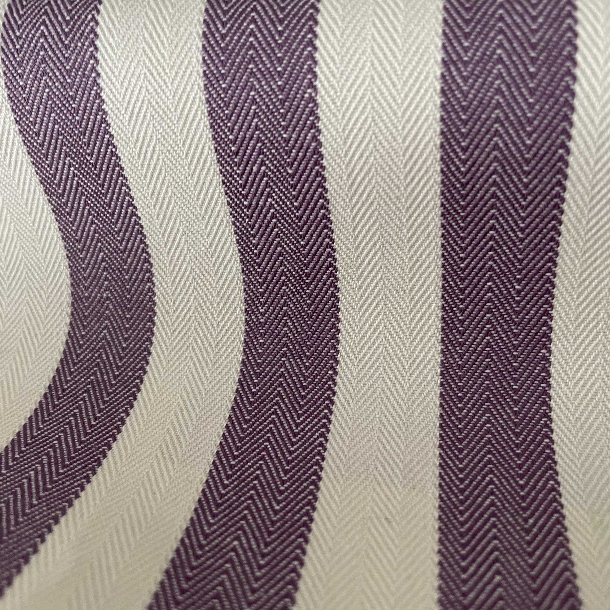 Tela Niza lavanda morado Gastón y Daniela tapicería con dibujo rayas decoración casa detalle