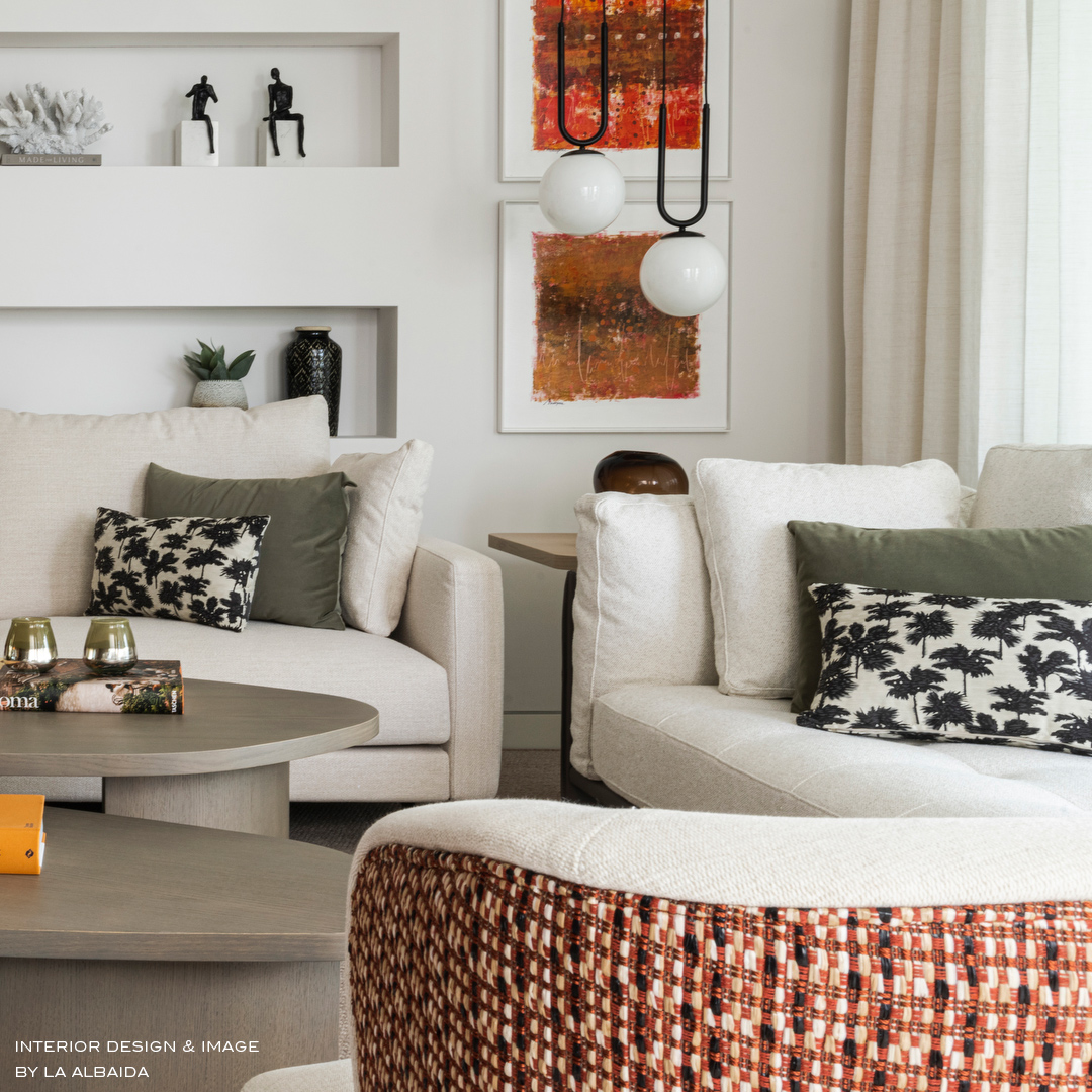 Tela Mauregato Lacre Gastón y Daniela butaca tapizada diseño textura Interiorismo La Albaida salon decoración casa detalle