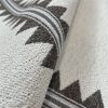GDT-5785-004 Tela Pamuk marron de Gaston y Daniela. Diseño etnico para tapiceria. Decoracion de interiores. Detalle