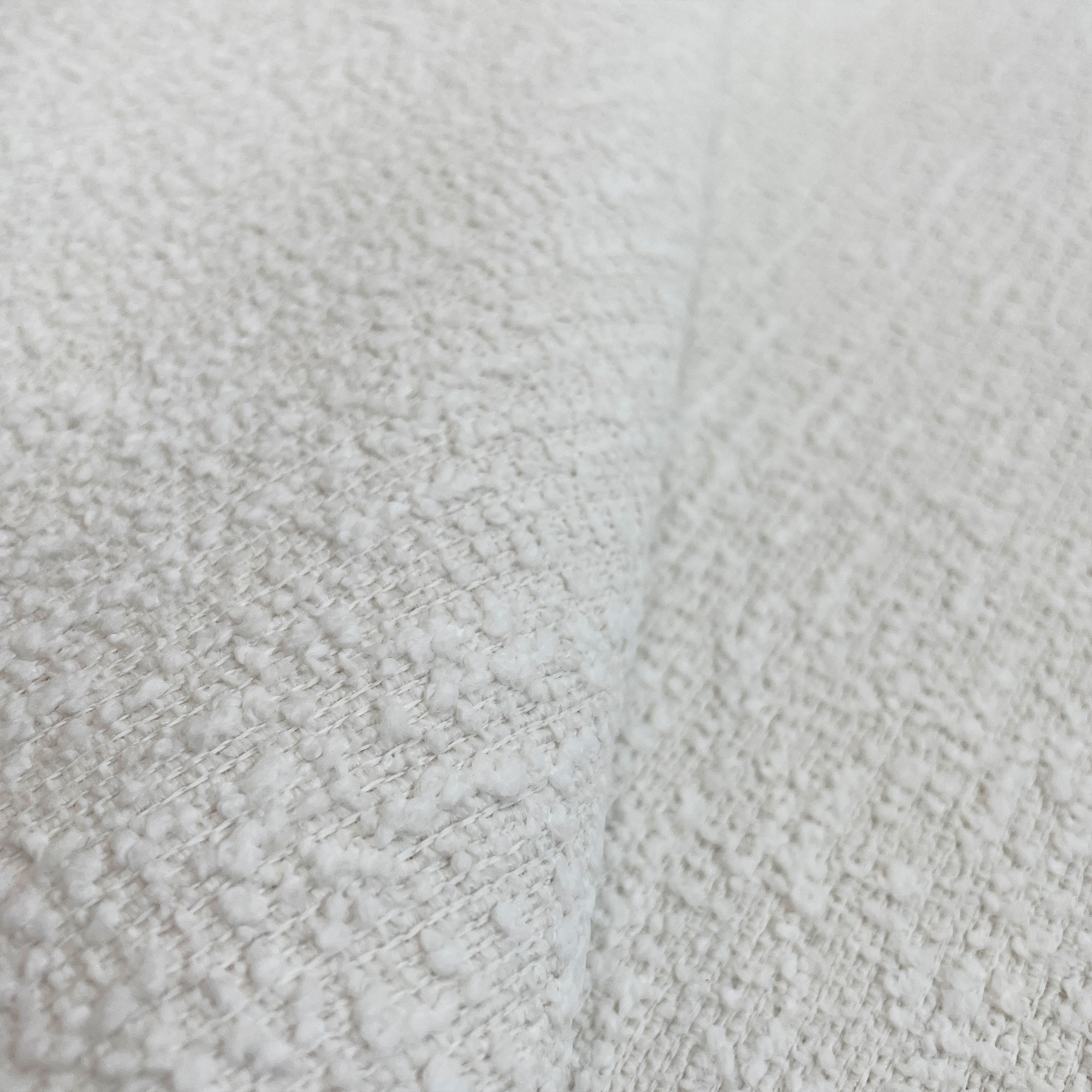 GDT-5786-001 Tela Murat blanco de Gaston y Daniela. Diseño falso liso, liso para tapiceria y cortinas. Decoracion de interiores. Detalle