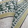 GDT-5787-002 Tela Troya verde de Gaston y Daniela. Diseño de rayas y caballos para tapiceria y cortinas. Decoracion de interiores. Detalle