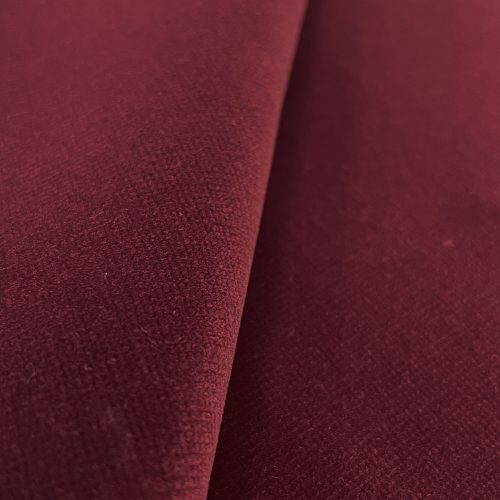 GDT-5795-013 Tela Ulises rojo de Gaston y Daniela. Terciopelo liso para tapiceria y cortinas. Decoracion de interiores. Detalle