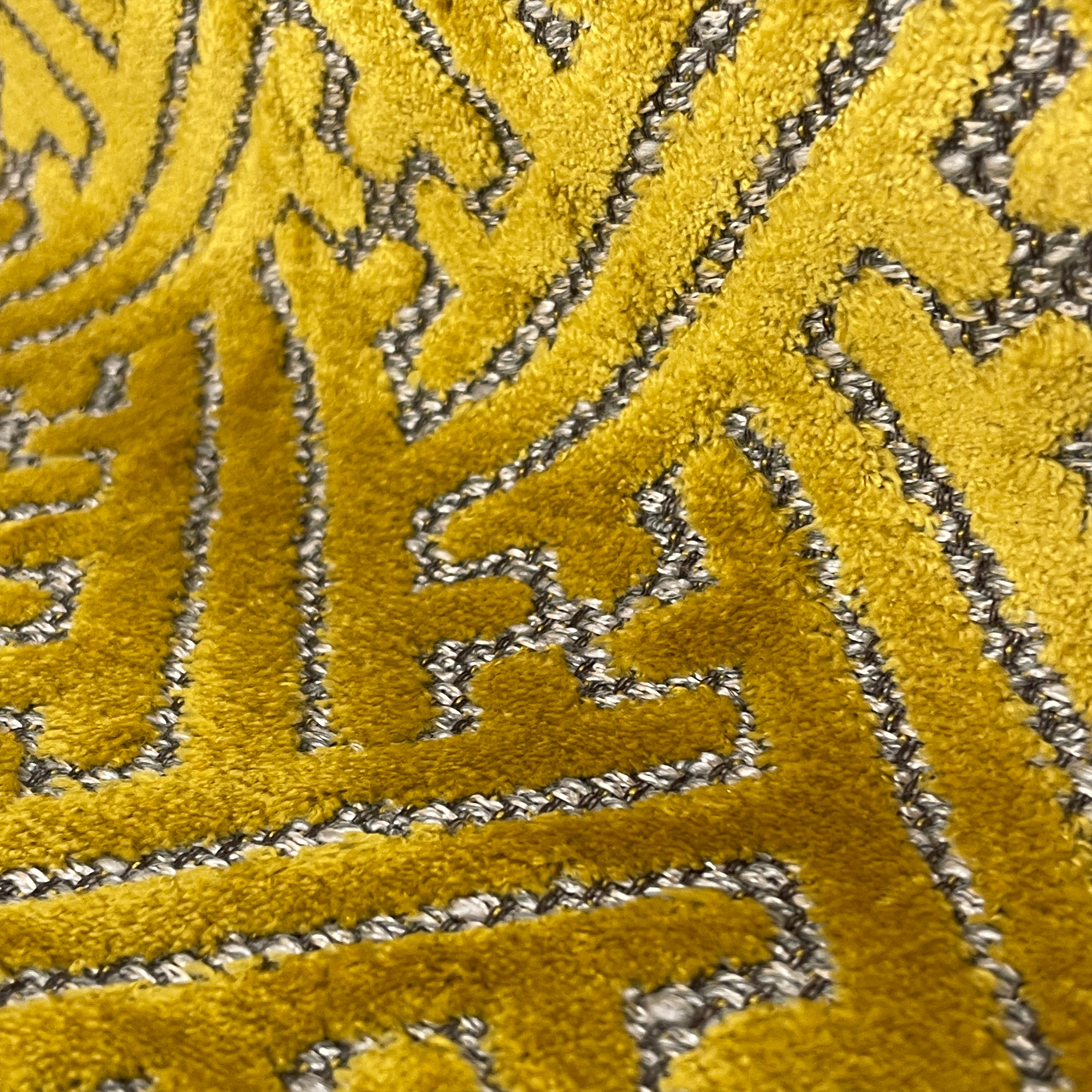 Detalle Tereñes oro decoración Lorenzo Castillo tapicería