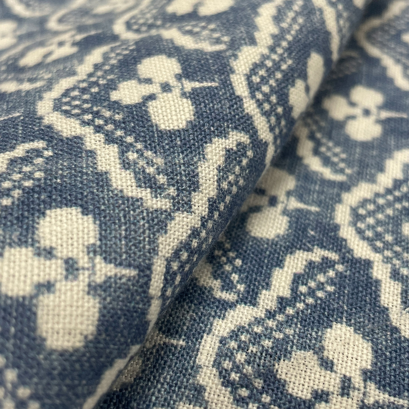 GDT-5817-001 tela renata azul gaston y daniela floral algodon lino cortinas decoracion casa detalle