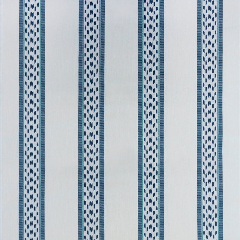 GDT-5778-003 Tela Mileto Azul de Gaston y Daniela. Diseño etnico y geometrico para tapiceria y cortinas. Decoracion de interiores.