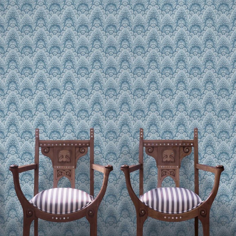 Papel pintado vinílico Ganges azul colección Librería Gastón y Daniela floral étnico geométrico decoración salón dormitorio baño cocina