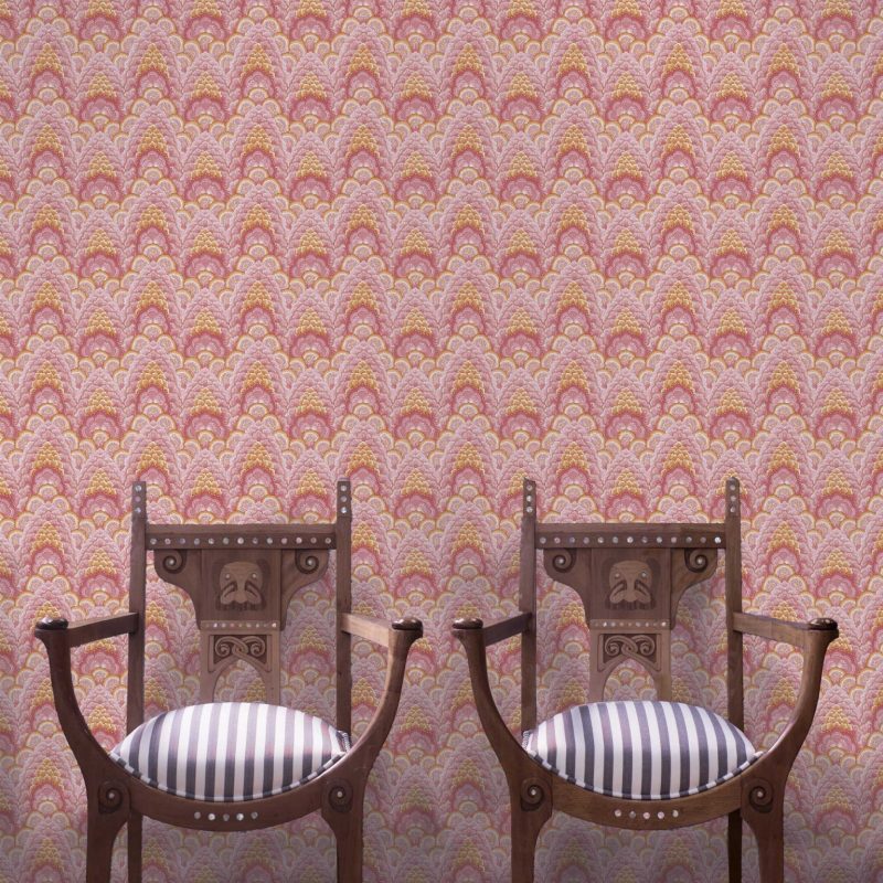 Papel pintado vinílico Ganges naranja colección Librería Gastón y Daniela floral étnico geométrico decoración salón dormitorio baño cocina