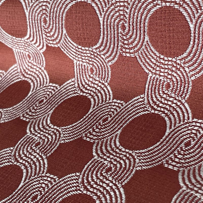 Detalle Nohara rojo