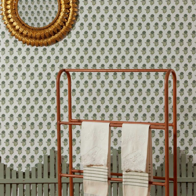 Papel pintado Plasencia topo colección Volume V Lorenzo Castillo Gastón y Daniela papel tejido no tejido botánico floral decoración casa dormitorio salón cocina baño