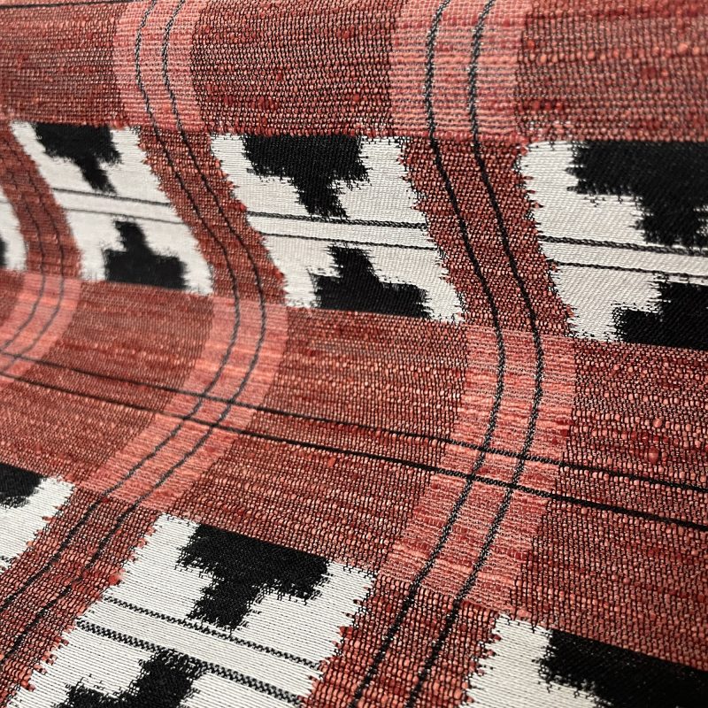 Detalle Takara rojo